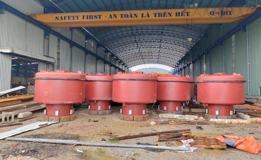 Construction of Maritime Signal Buoys